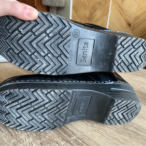 Sanita black patent clogs - Picture 2 of 4